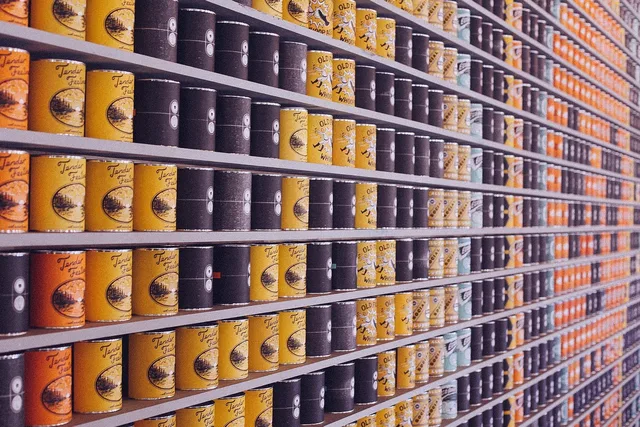 canned food, cans, supermarket, food, canned, store, market, shopping, shelf, tins, container, package, canned food, canned food, canned food, canned food, canned food, supermarket. Kategorien und Filter strukturieren, damit Kunden Produkte finden